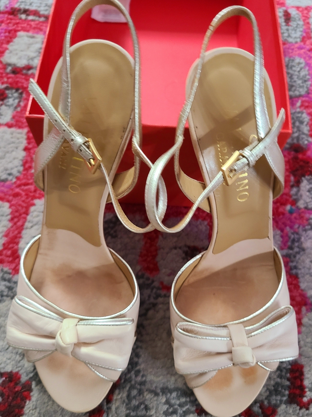 Valentino Garavani Cream and Gold Bow Slingback Heels